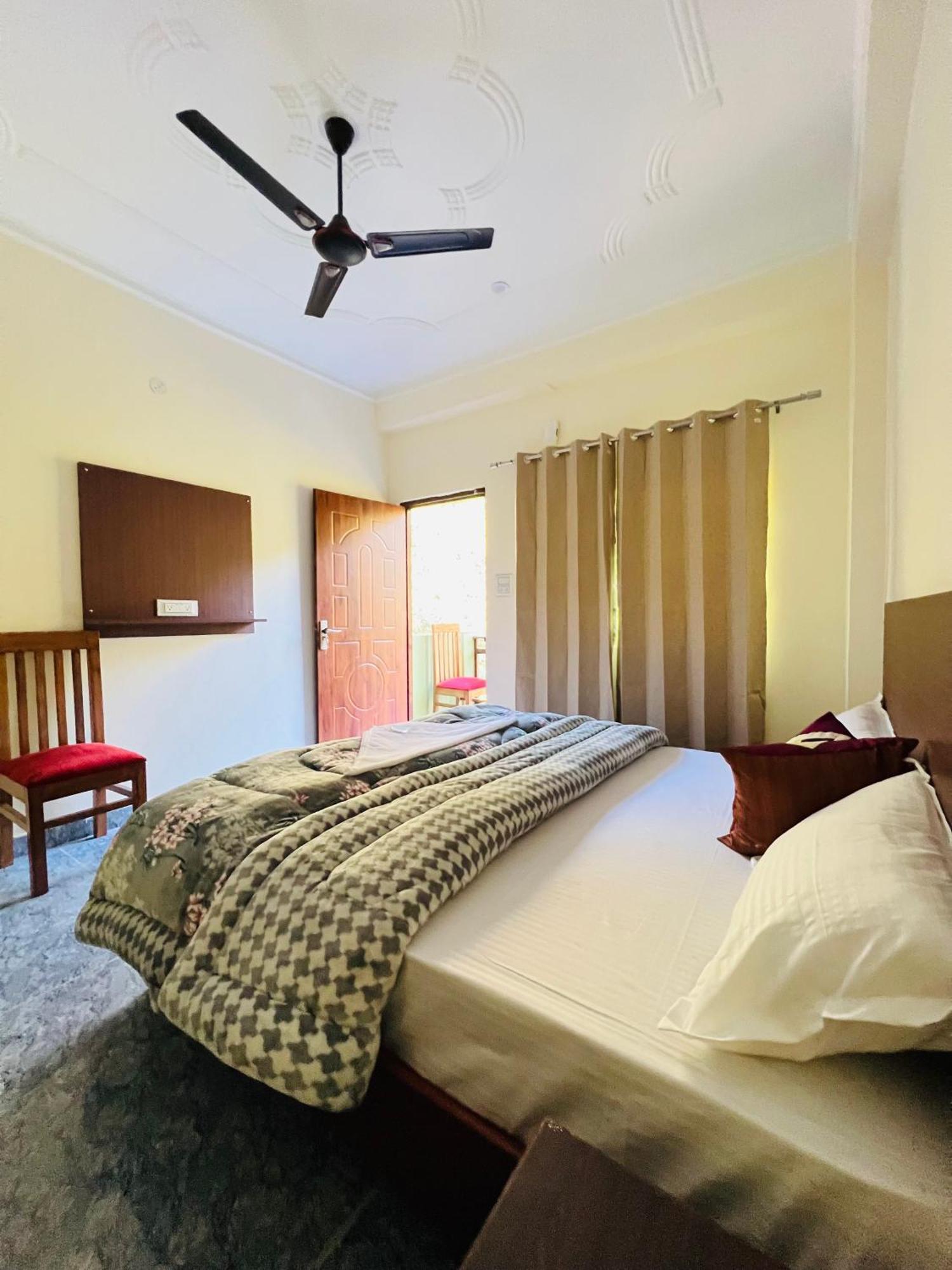 Shiv Shakti Yogpeeth Cottages Rishīkesh Dış mekan fotoğraf